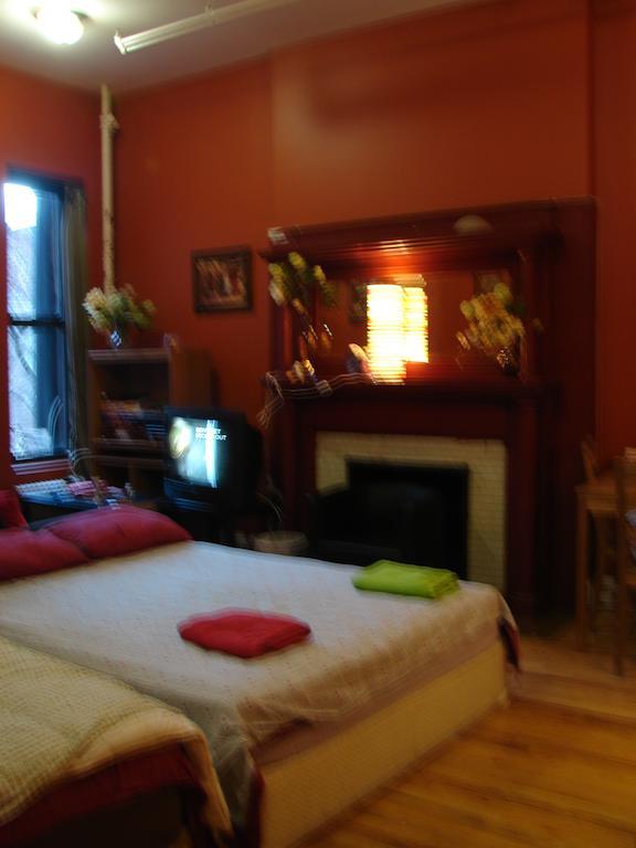 نيو يورك Harlem Bed And Breakfast الغرفة الصورة